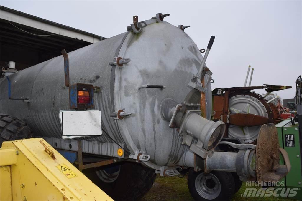  JW Perk P7000 Rozrzutnik obornika
