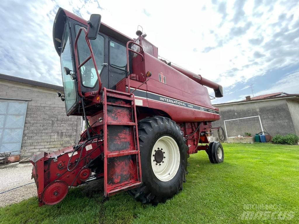 CASE 1480 Kombajny zbożowe