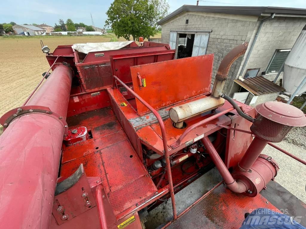 CASE 1480 Kombajny zbożowe
