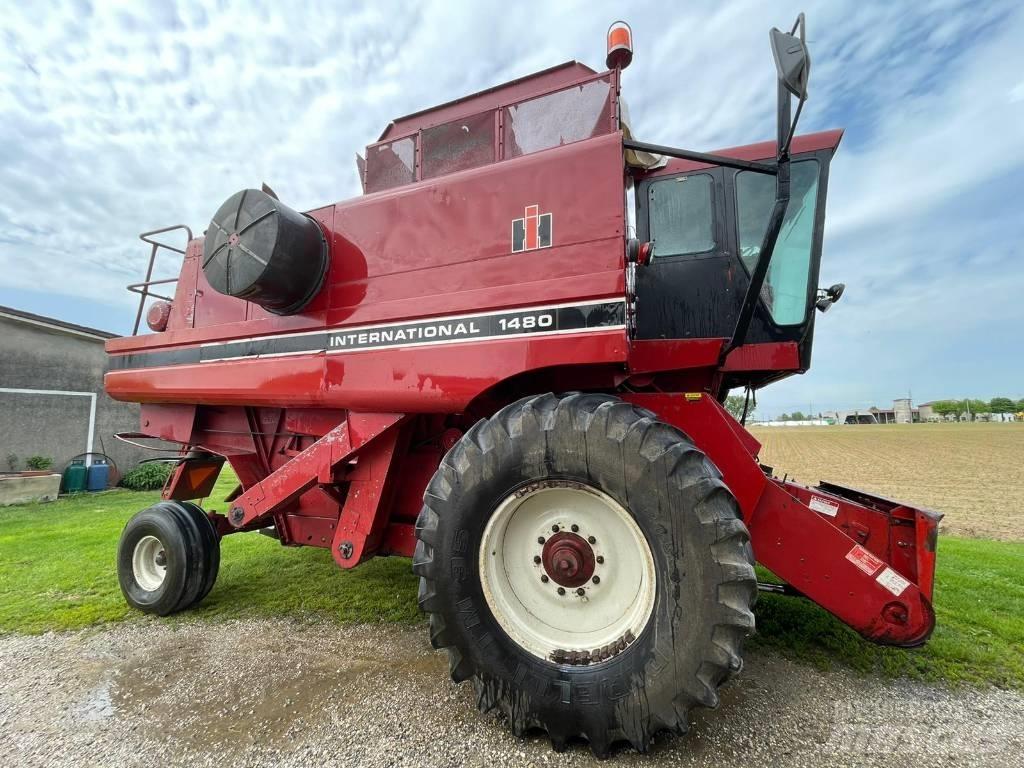 CASE 1480 Kombajny zbożowe