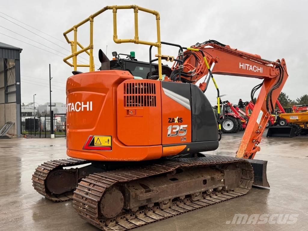 Hitachi ZX 135 US-7 Koparki gąsienicowe