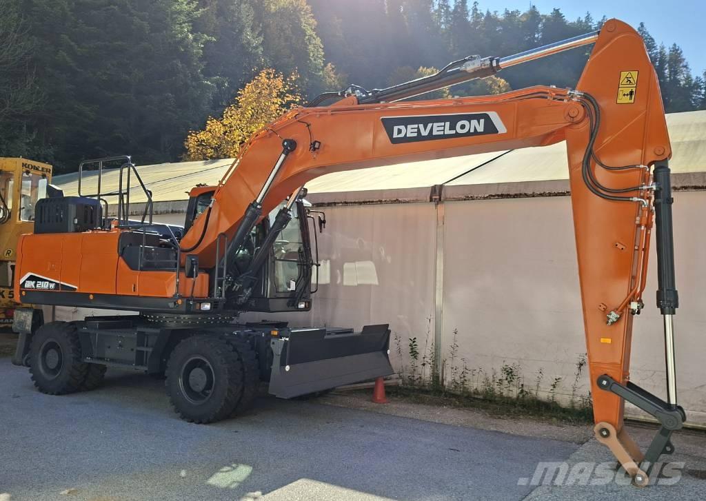 Develon DX 210 W-7 Koparki kołowe
