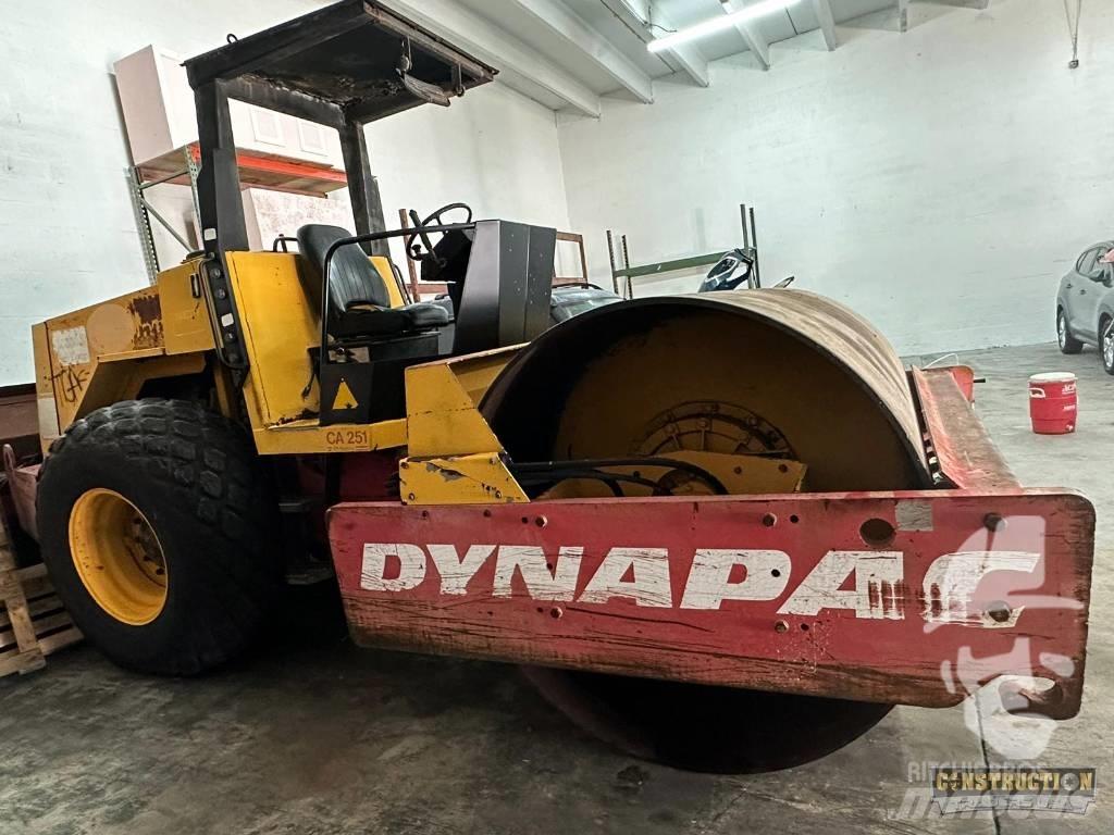Dynapac CA 251 D Walce jednobębnowe
