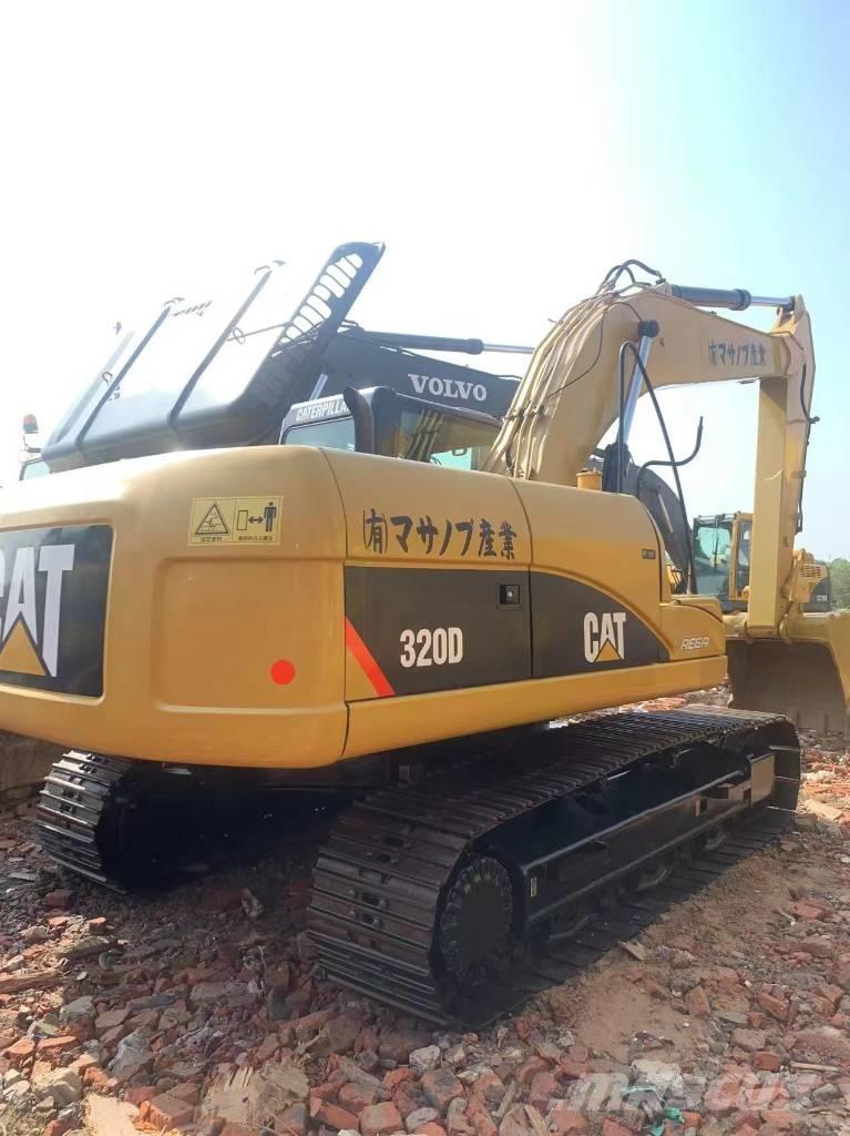 CAT 320 D Koparki gąsienicowe