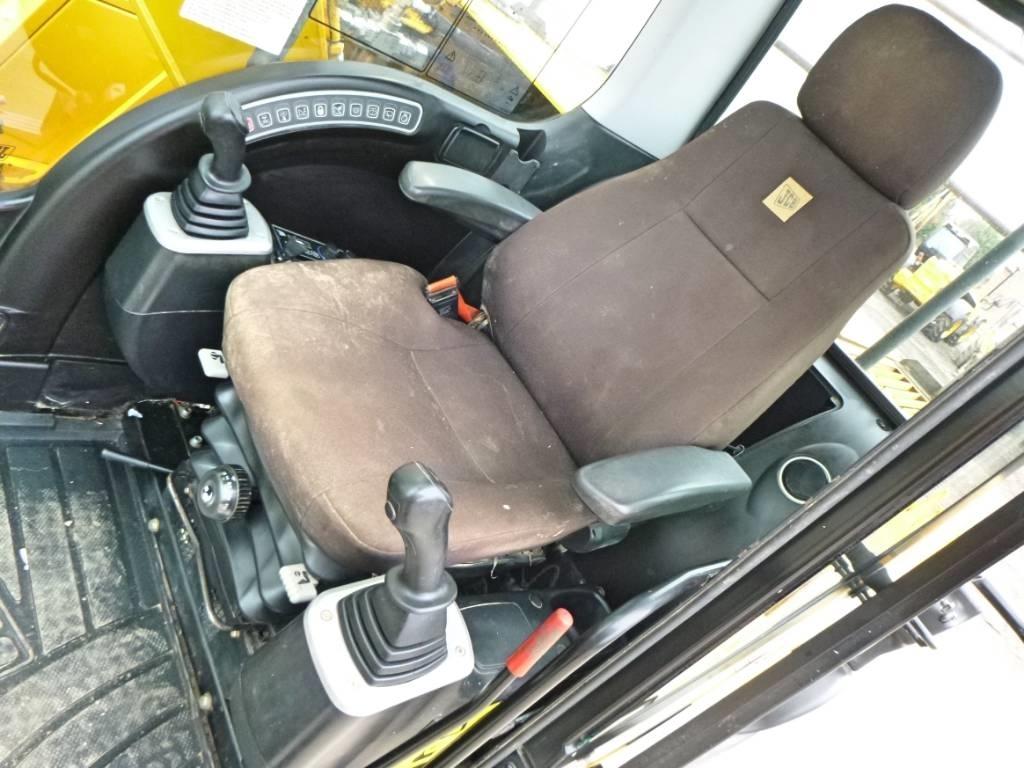 JCB JS 130 LC Koparki gąsienicowe