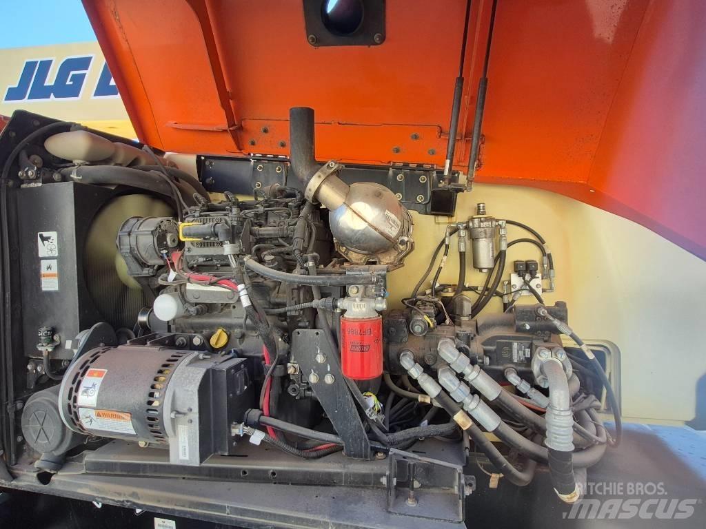 JLG 800 AJ Podnośniki przegubowe