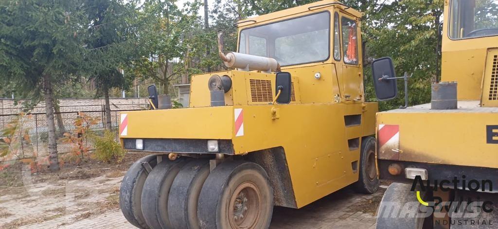 Bomag BW 16 R Walce ogumione