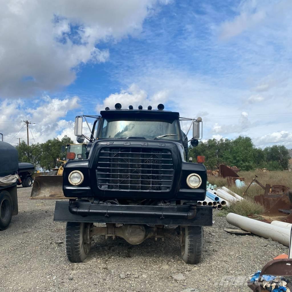 Ford 6 x 6 Polewaczki
