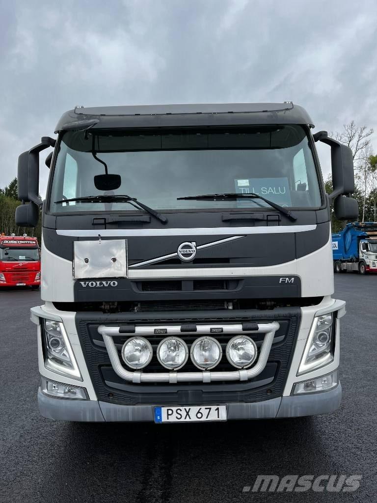 Volvo FM 6X2 Bramowce