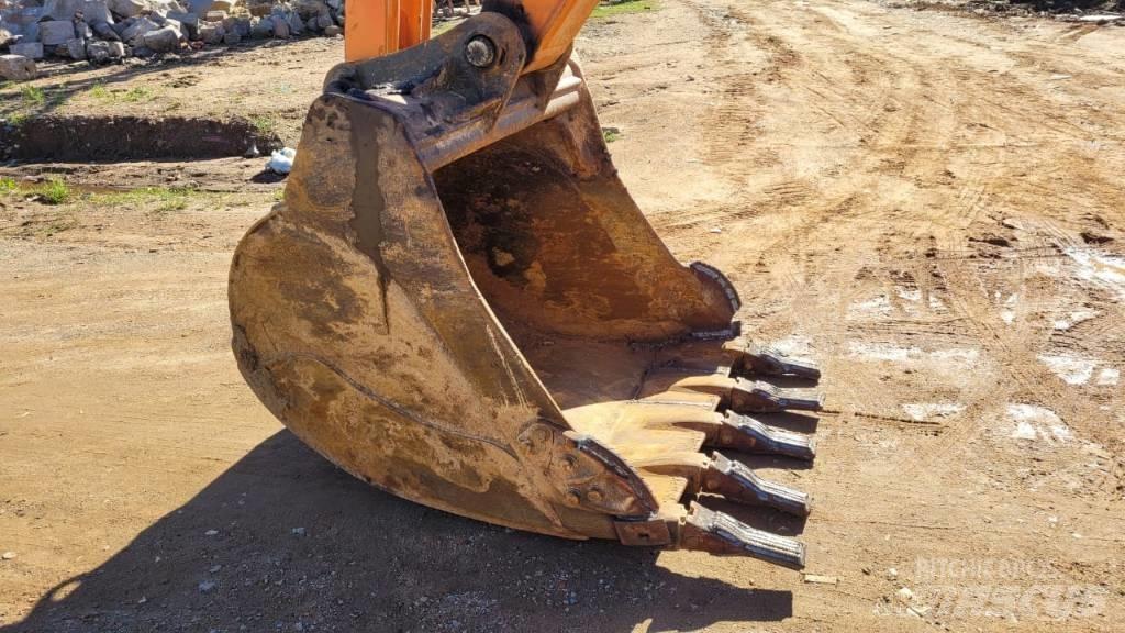 Doosan DX 225 LCA Koparki gąsienicowe
