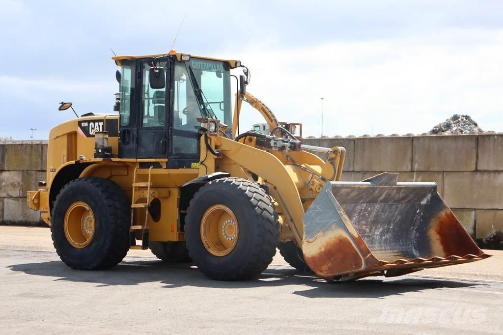 CAT 928H Ładowarki kołowe