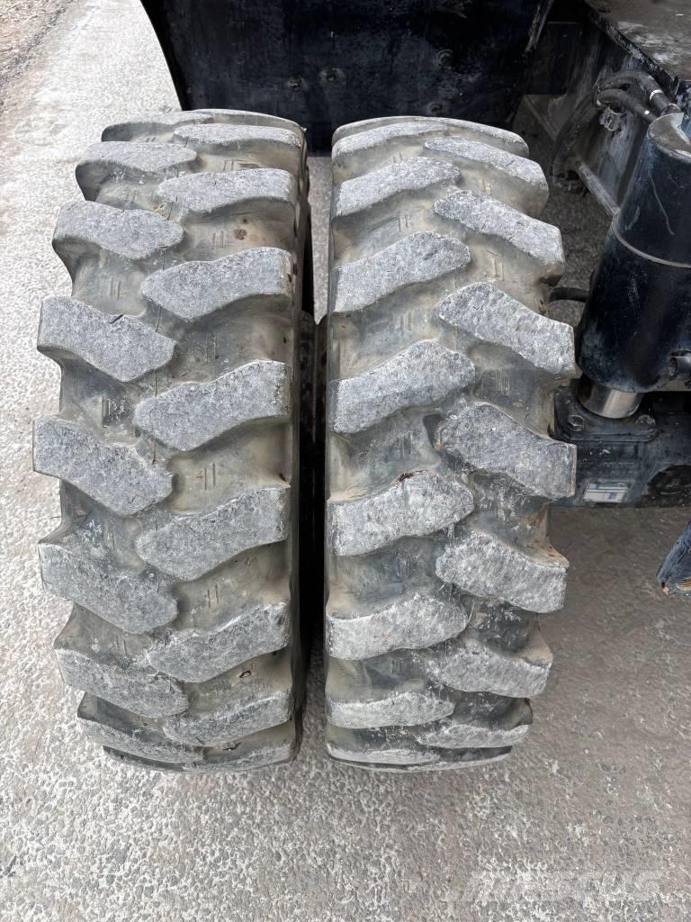 Hitachi ZX 140 W-5B Koparki kołowe