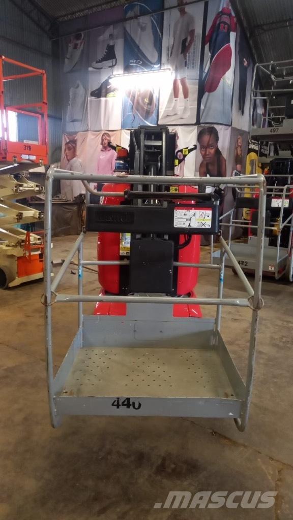 Manitou 100 VJR Podnośniki masztowe