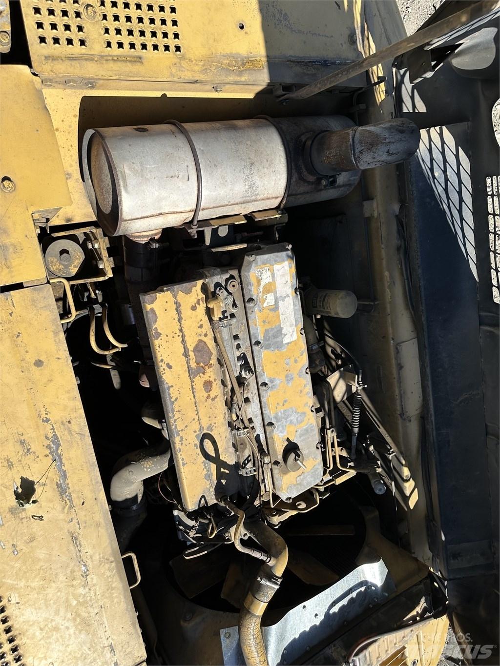 CAT 325BL Koparki gąsienicowe