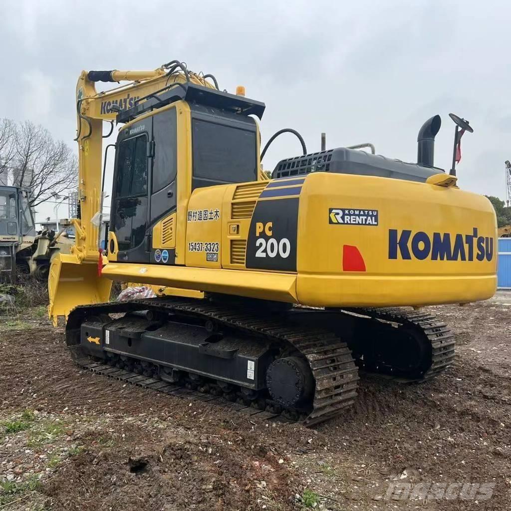 Komatsu PC 200-8 Koparki gąsienicowe