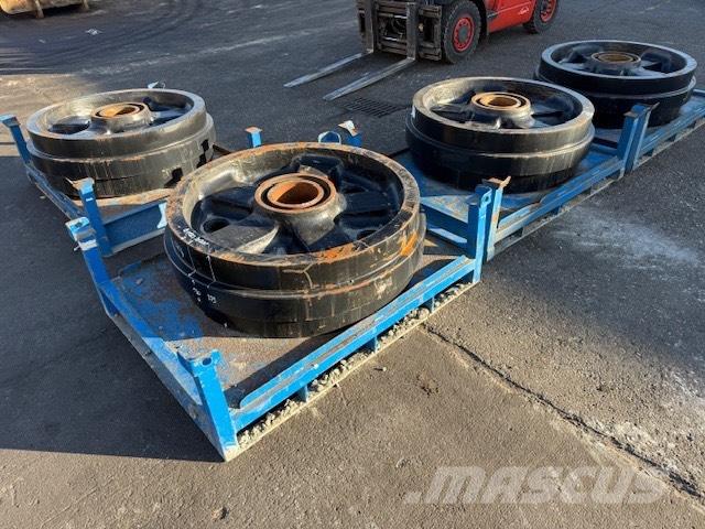 CAT 6020 NEW IDLER Gąsienice, łańcuchy i podwozia