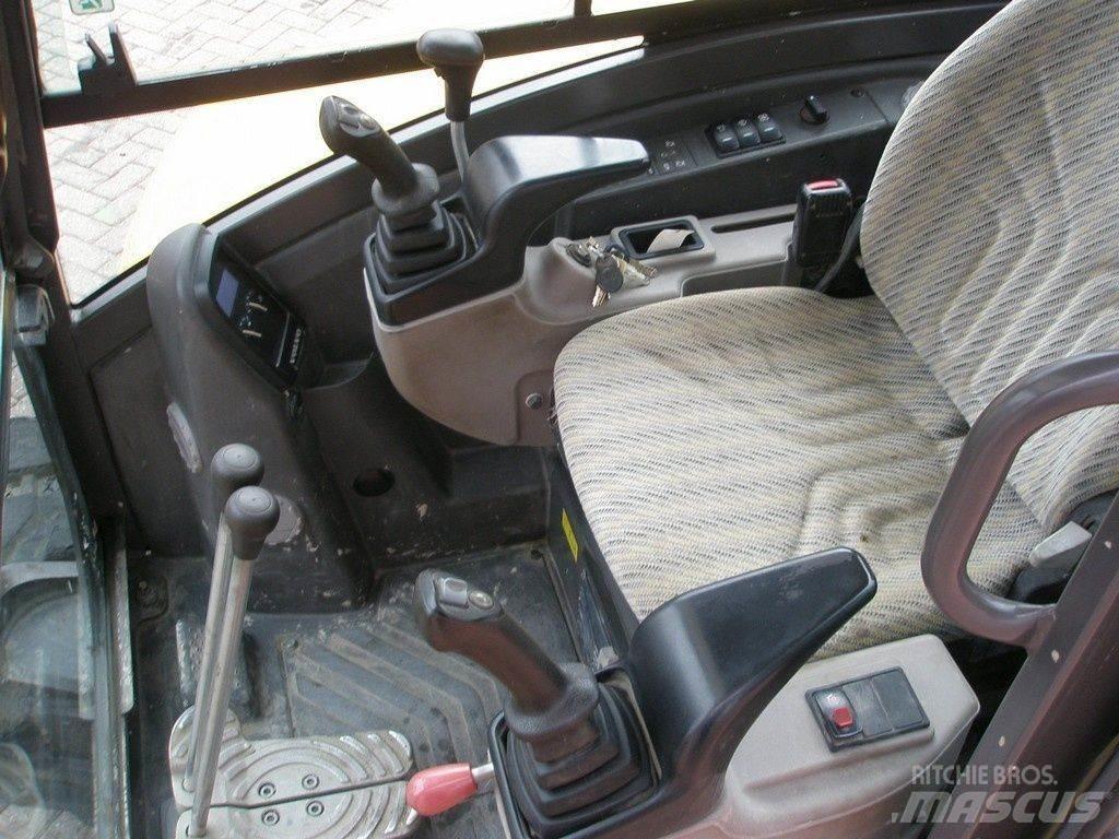 Volvo ECR50D Minikoparki