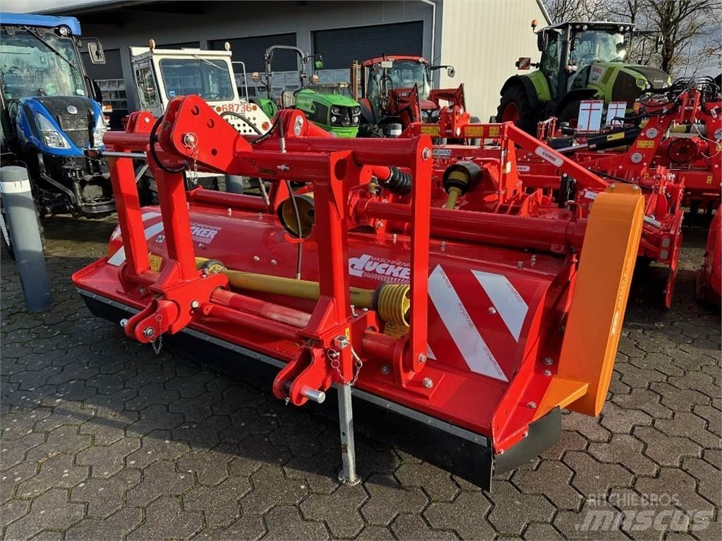 Dücker UM 27 HV G7 Inny sprzęt paszowy