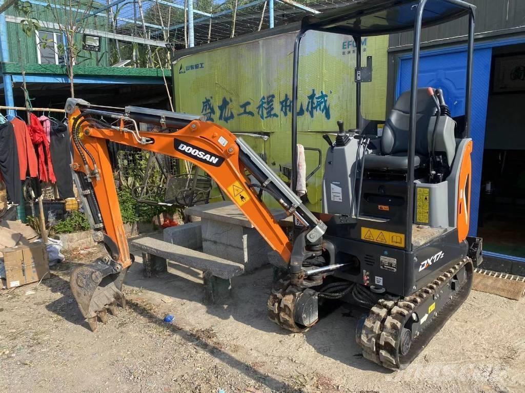 Doosan DX 17 Minikoparki