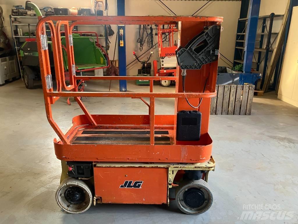 JLG 1230 ES Podnośniki masztowe