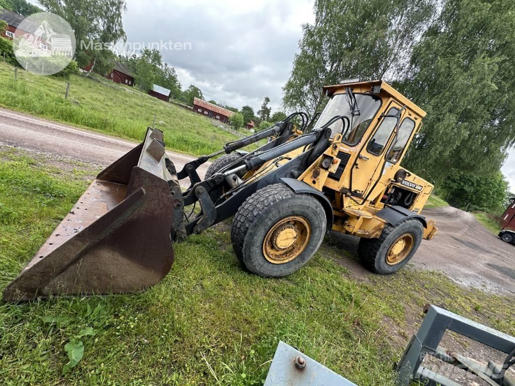 Volvo BM 4300 Ładowarki kołowe