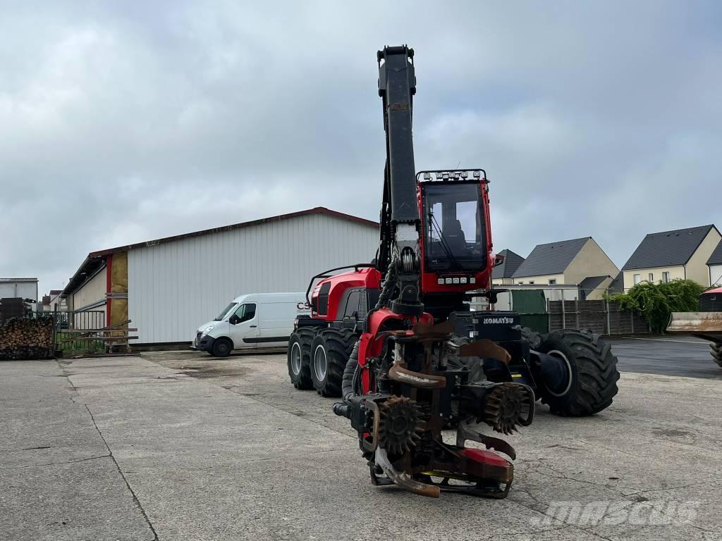 Komatsu 931 XC Harwestery