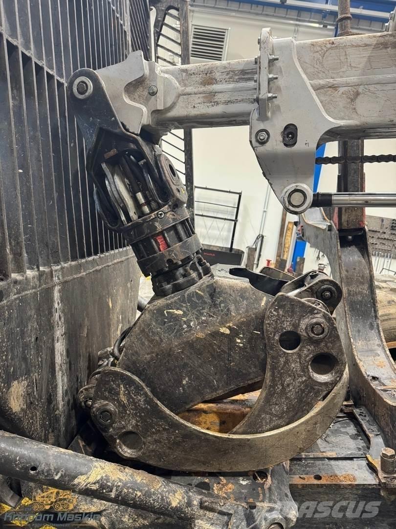 Komatsu 855 Forwardery