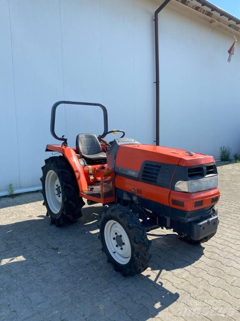 Kubota GL260 Mikrociągniki