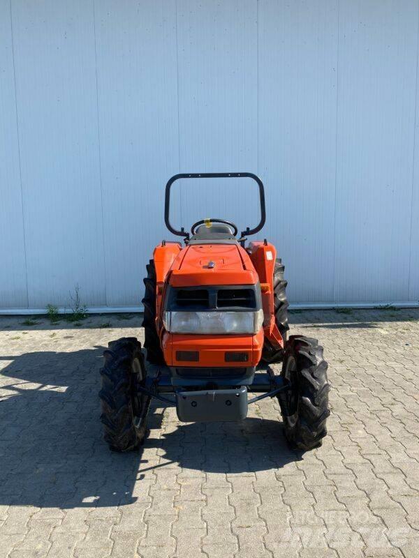 Kubota GL260 Mikrociągniki