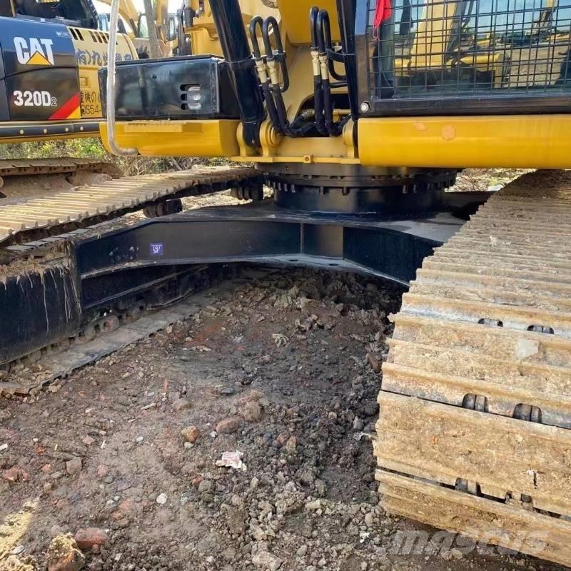 CAT 320 D Koparki gąsienicowe