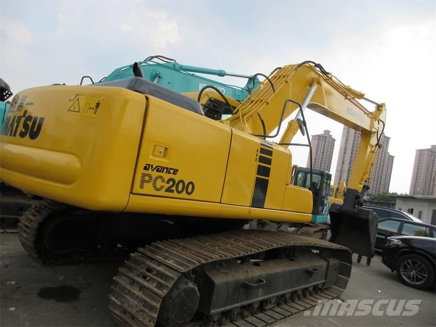Komatsu PC 200-6 Koparki gąsienicowe