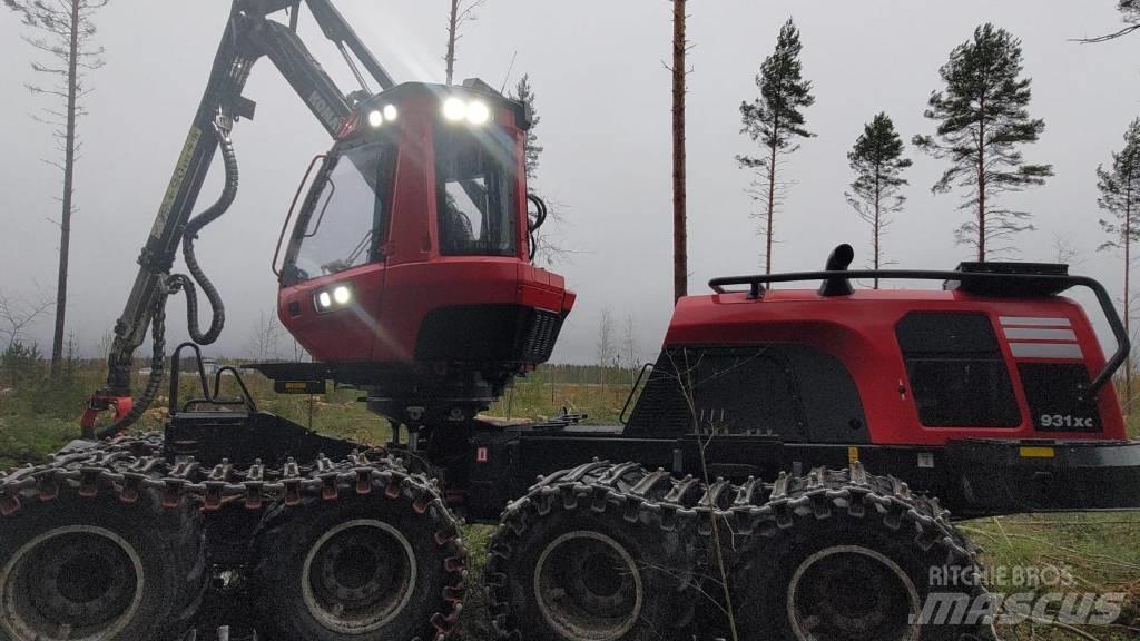 Komatsu 931 XC Harwestery