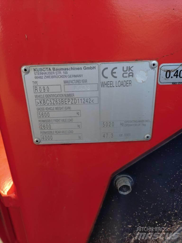 Kubota R 082 Ładowarki kołowe