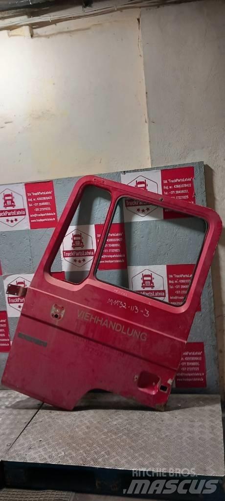 MAN 12.232 left door Kabiny i wnętrze