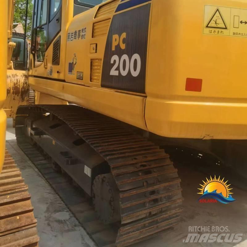 Komatsu PC 200-8 Koparki gąsienicowe