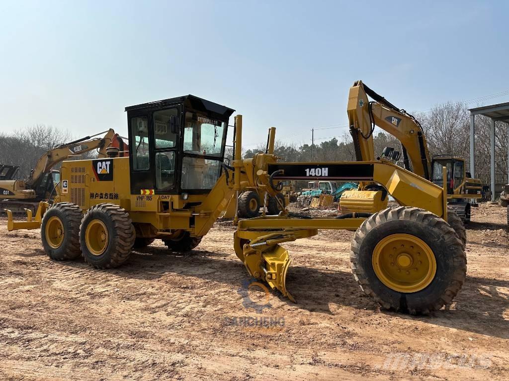 CAT 140H Równiarki