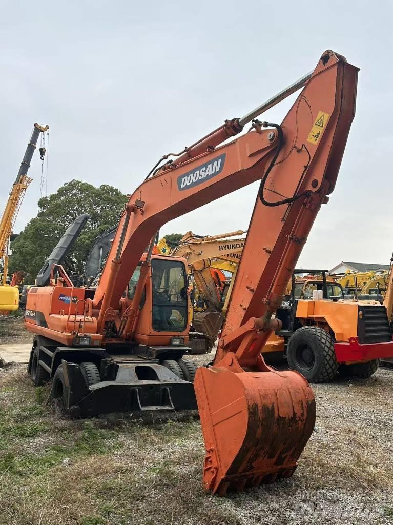 Doosan DH 210 W-7 Koparki kołowe