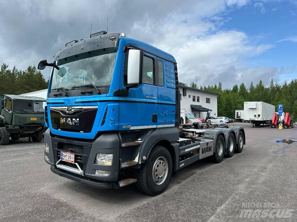 MAN TGX 35.640 Hakowce