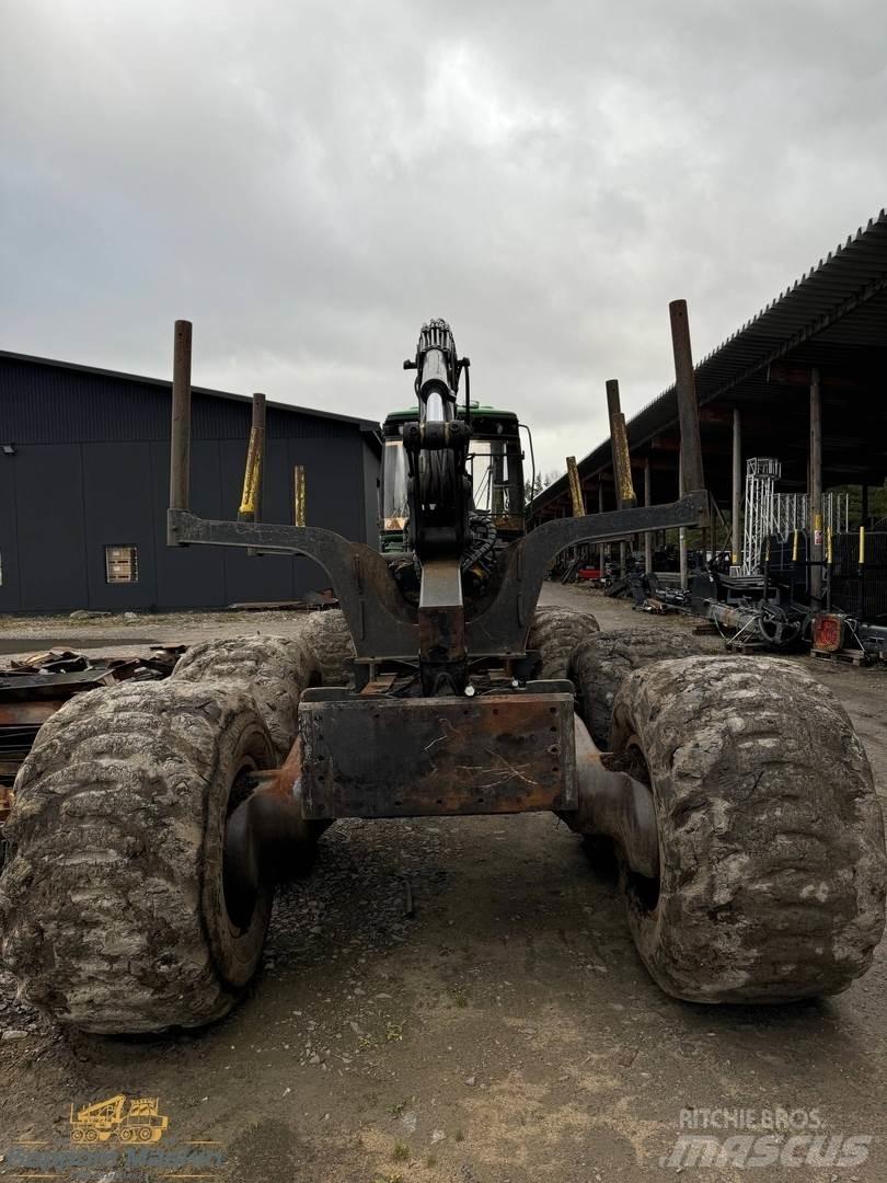 John Deere 1510E Forwardery