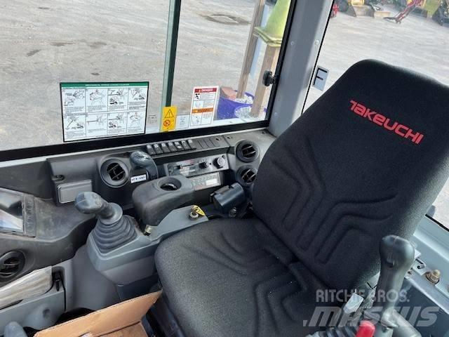 Takeuchi TB235 Minikoparki