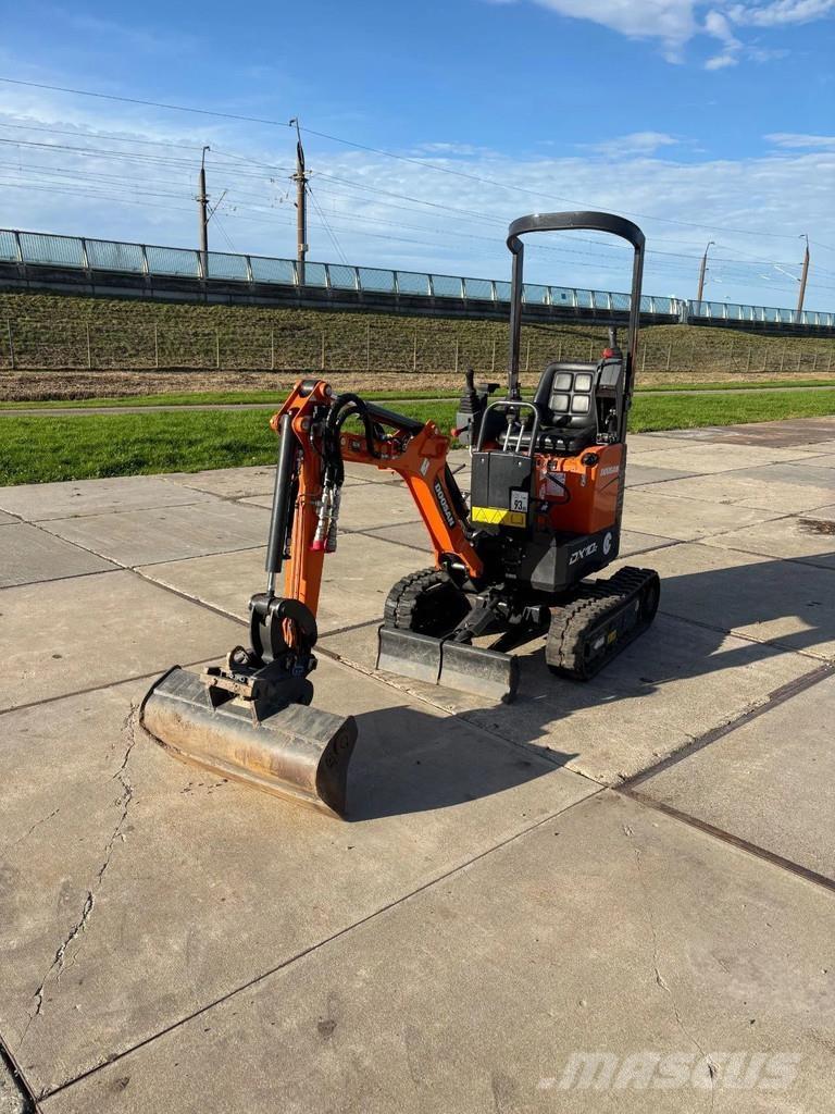 Doosan DX10Z Minikoparki