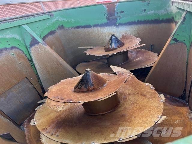 Peecon 26M³ Mieszalniki