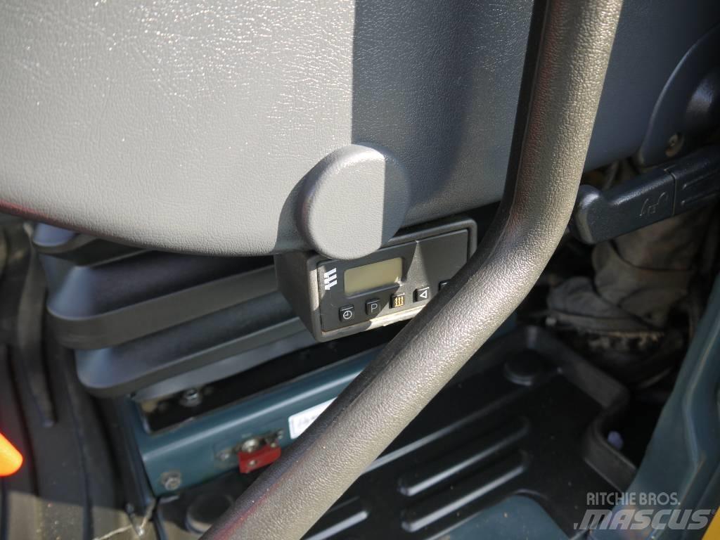 Hyundai HX 300 L Koparki gąsienicowe