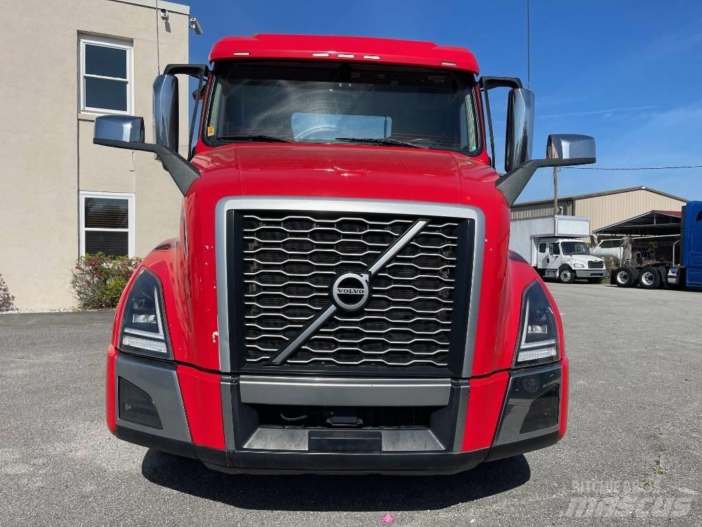 Volvo VNL64T300 Ciągniki siodłowe