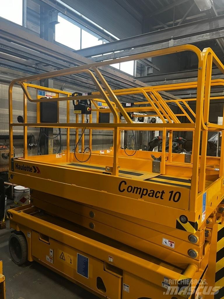 Haulotte Compact 10 Podnośniki nożycowe