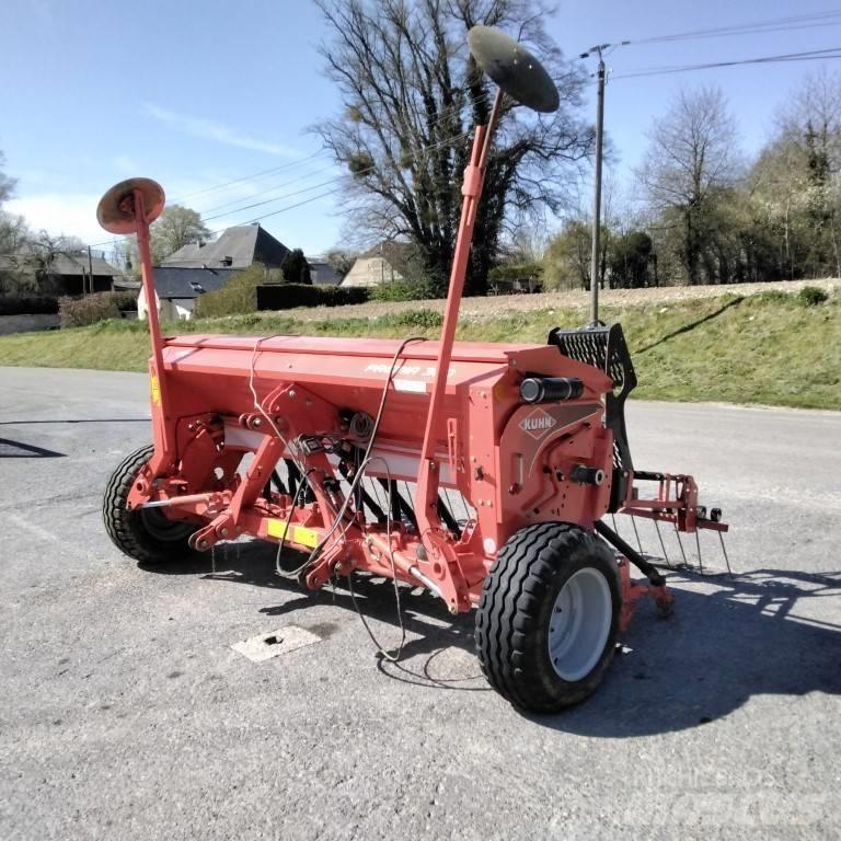 Kuhn Premia 300 Siewniki