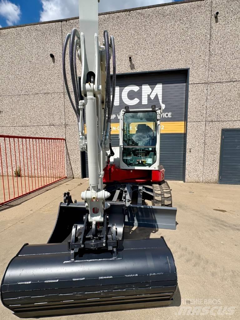 Takeuchi TB 257 FR Minikoparki