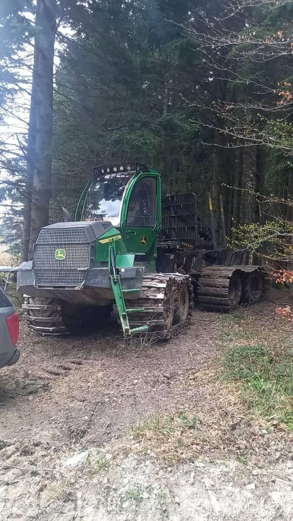 John Deere 1010 G Forwardery