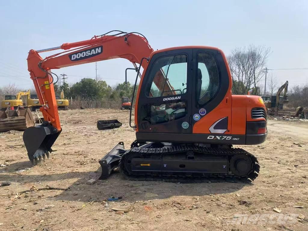 Doosan DX 75-9 C Midikoparki  7t - 12t