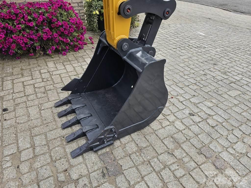 XCMG XE60GA Minikoparki